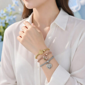 Elegante set de pulsera con corazon